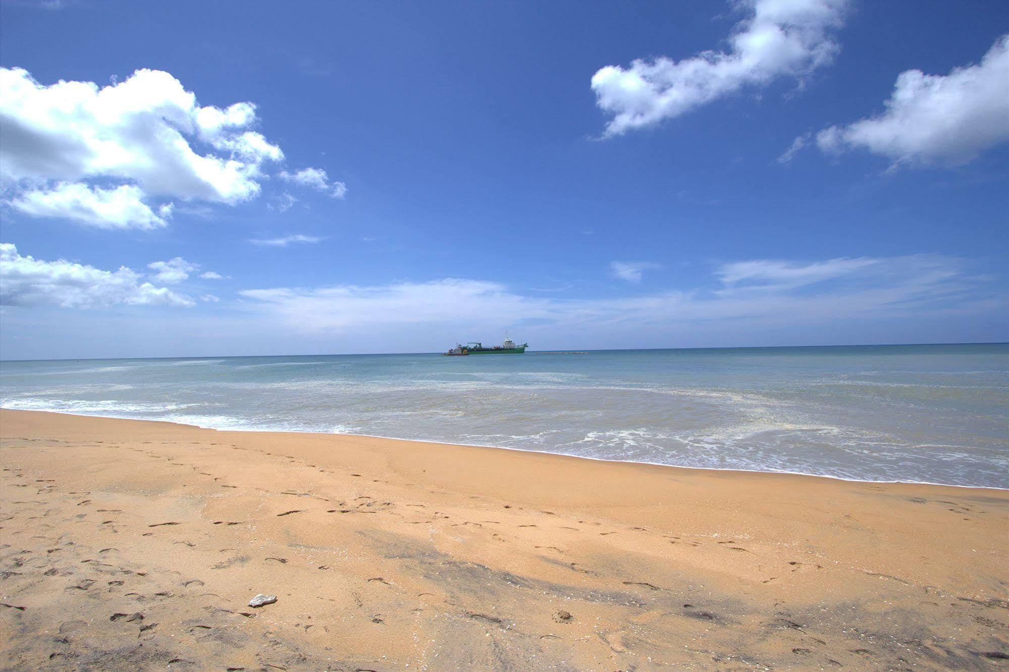 Amagi Beach - Secluded Slice Of Paradise Hotel Marawila Exterior photo